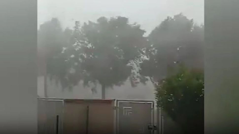 Nordul Italiei lovit de o tornadă. O clădire s-a prăbușit