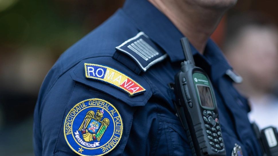 Caz șocant în Satu Mare: un bărbat a murit după ce o armă de vânătoare s-a descărcat accidental într-o mașină parcată
