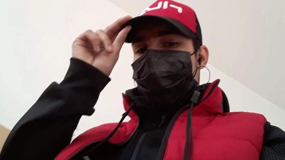 Tânărul care a agresat un livrator în București, dus la audieri la Parchet