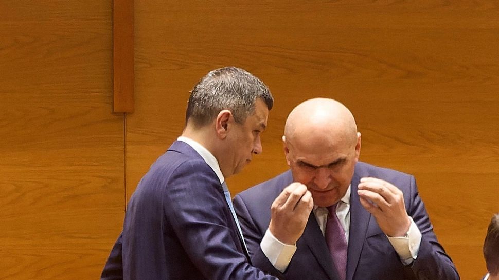 Grindeanu i-a cerut lui Bolojan demiterea rezistei de la Mediu (foto: arhivă)