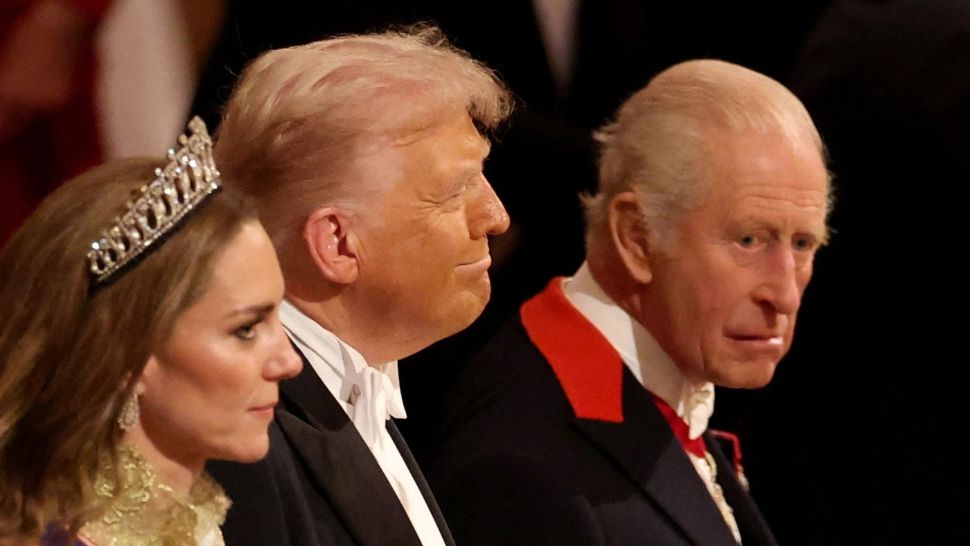 Donald Trump, din nou în centrul atenției: Gafe de protocol în serie și replici lipsite de tact în timpul vizitei din Marea Britanie