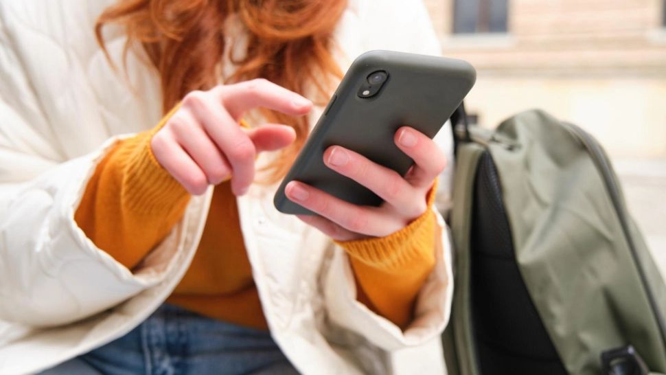 Cum să nu mai fi urmărit pe telefon