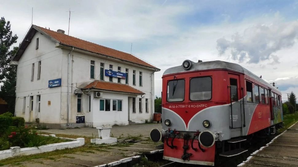 Dezastru în Depoul CFR Călători din București. 9 din 10 locomotive au reparațiile expirate