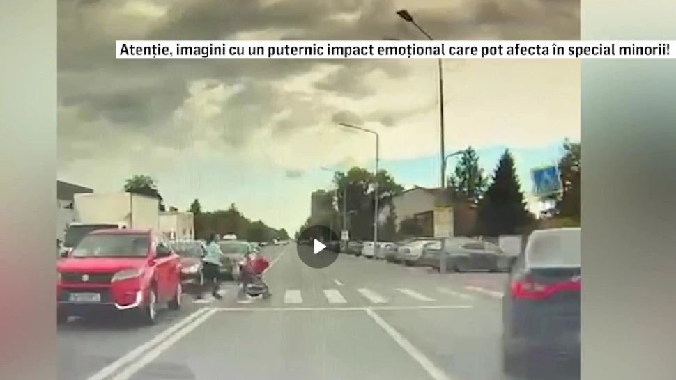 Noi imagini de la accidentul din BERCENI în care a MURIT tânăra mamă. Momentul impactului devastator, surprins de camera mașinii - VIDEO