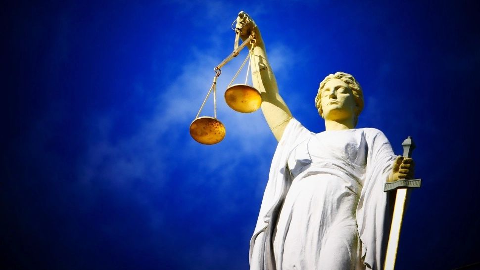Primarul suspendat al Mangaliei, Cristian Radu, plasat în arest la domiciliu. Decizia nu este definitivă