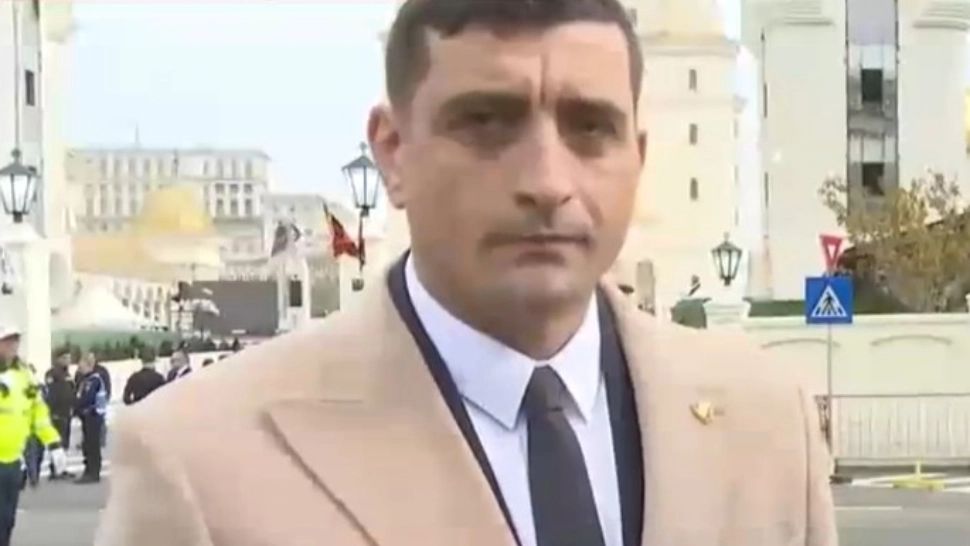 George Simion, prezent la sfințirea catedralei: „România aștepta sfințirea aceasta de 100 de ani!”
