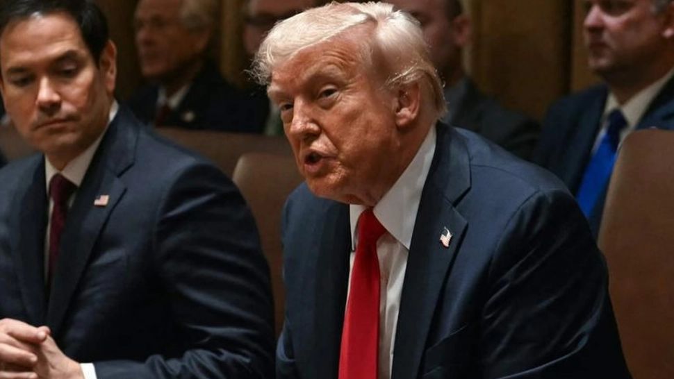 Donald Trump propune restricții dure la imigrare: persoanele supraponderale sau cu afecțiuni cronice ar putea fi refuzate la viza de ședere permanentă în SUA