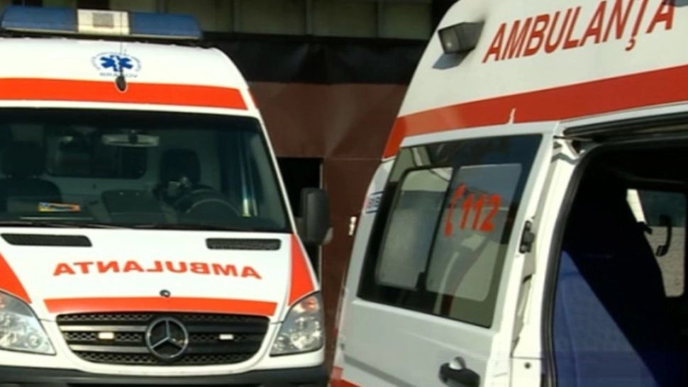 O femeie s-a aruncat de pe turnul de apă din Grădina Botanică din Cluj-Napoca. A fost resuscitată și transportată la spital