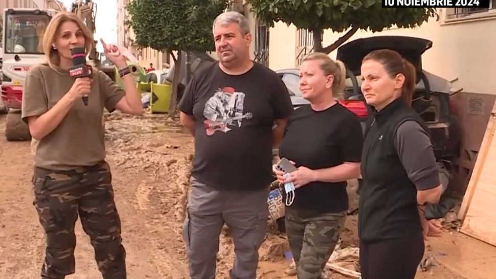 Anca alături de românii afectați de inundațiile din Spania. Foto/Captură video