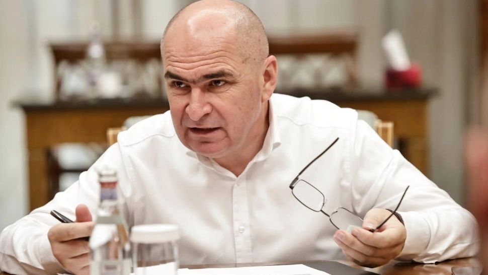 Opoziția a strâns semnături pentru moțiunea de cenzură. Senator: „Avem 119 semnături, mai mult decât necesar!”