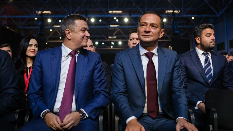 Sorin Grindeanu și Daniel Băluță. Inquam Photos / Alexandru Nechez
