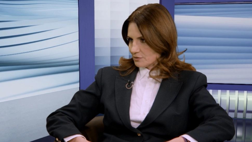 Anca Alexandrescu, dezvăluiri despre jocurile de putere dintre palate