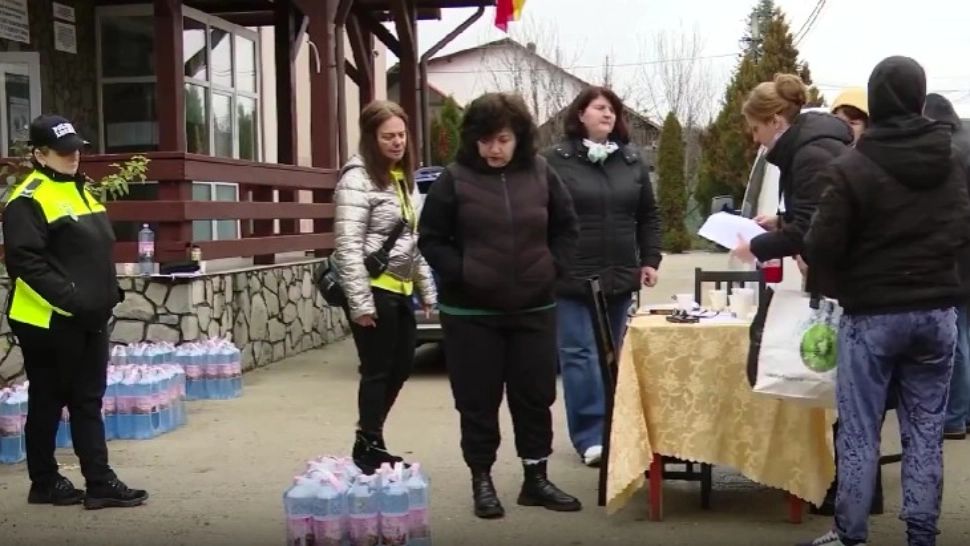 Șmecherul care împarte apă, legături cu Nicușor și Năstase. Schemă de proporții: de la cine a venit apa pentru oamenii din Prahova?