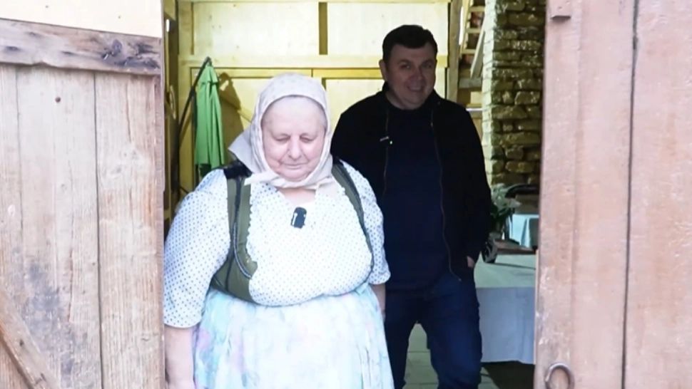 „Bunica lui Mircea Bravo” își deschide casa pentru Realitatea Plus