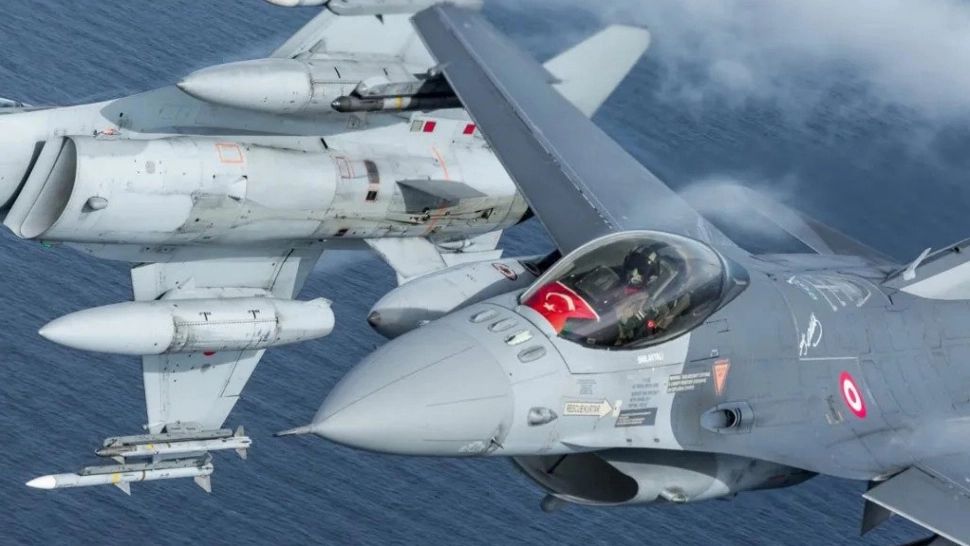 Turcia a doborât o dronă necontrolată care se apropia de spațiul său aerian. FOTO: Defense Romania