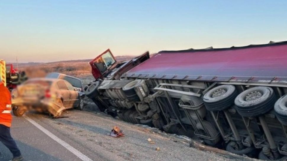Șofer de TIR, mort într-un accident cumplit pe centura Lugojului.