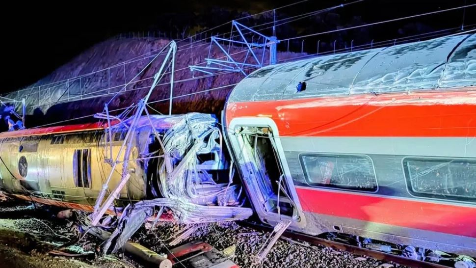 Doi români se aflau în trenul morții din Spania. Au supraviețuit impactului devastator