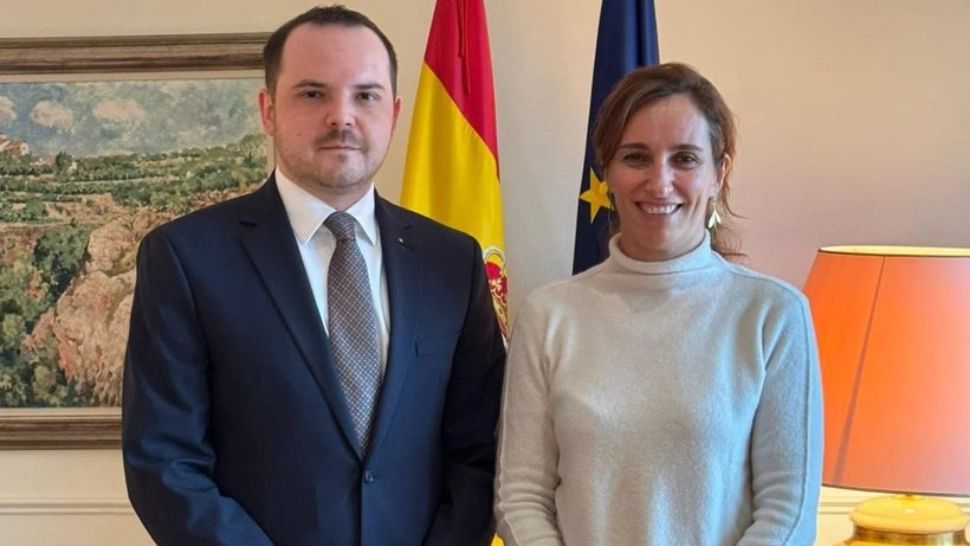 Alexandru Rogobete, întâlnire oficială cu omologul său spaniol, Mónica García Gómez