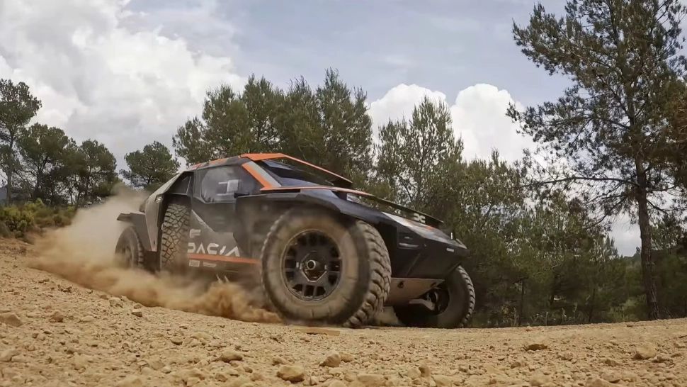 Echipa Dacia Sandriders revine în forță la Dakar Rally 2026, cu un lot extins și un obiectiv declarat: victoria. Foto/Captură video