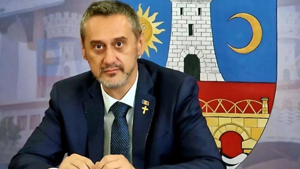 Mario De Mezzo speră că taxele locale rămân în comunitate, nu merg la centru, la Bolojan. Foto/FB