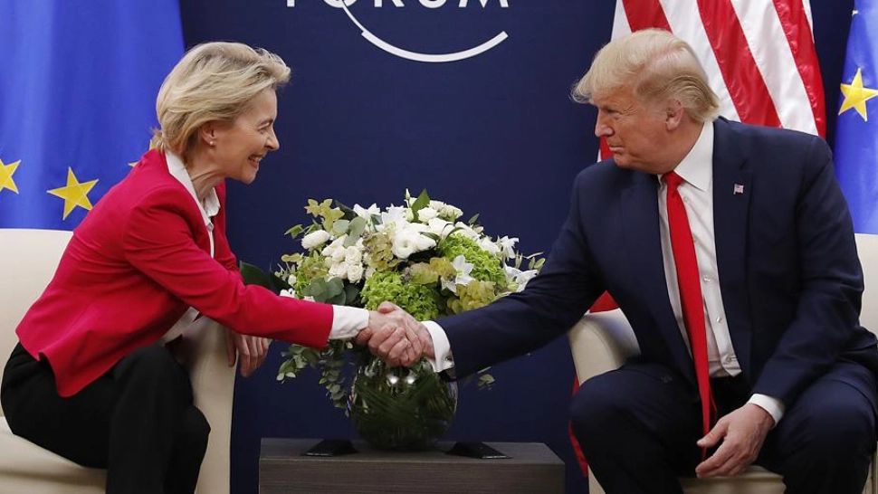 Ursula von der Leyen, mesaj dur pentru Trump: „Când prietenii își dau mâna, înțelegerea rămâne înțelegere”