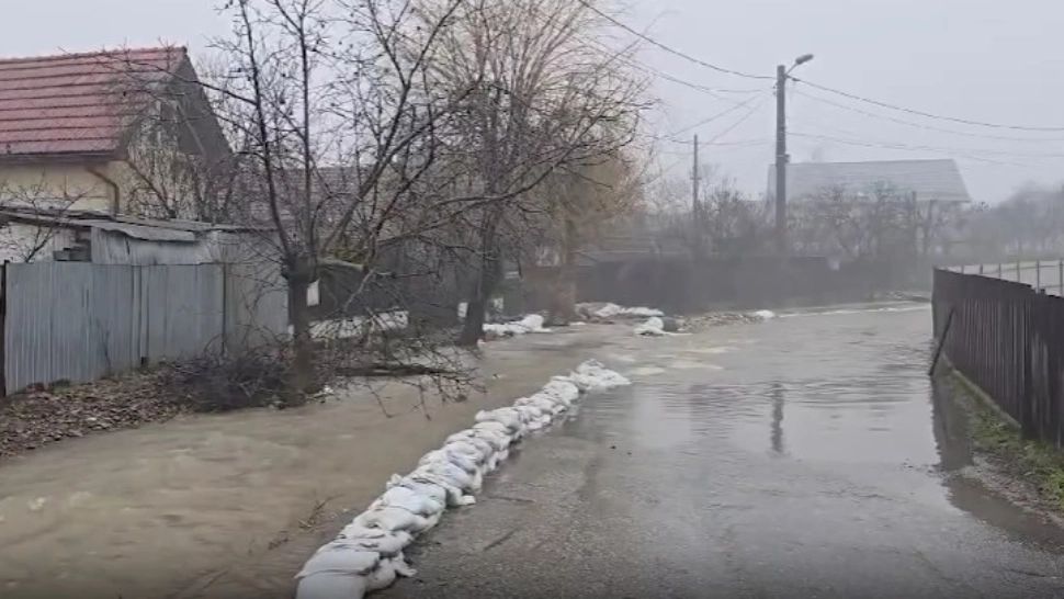 Inundații