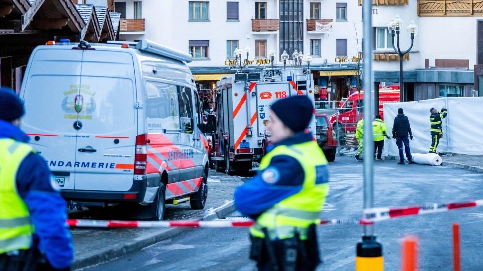 Explozie în Crans-Montana. MAE: Consulatul României monitorizează incidentul din stațiunea elvețiană/ Profimedia