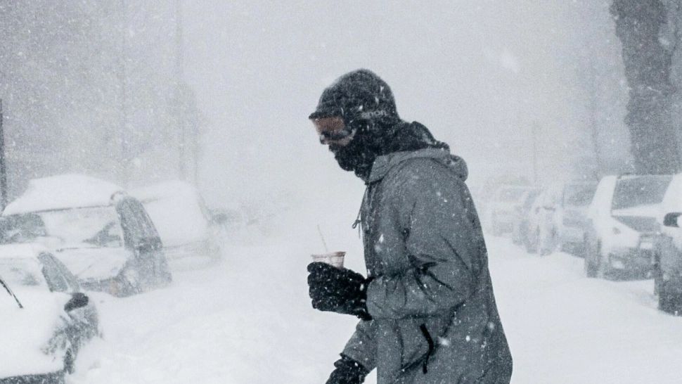 Cod portocaliu de vreme rea în mai multe județe din România. Anunțul ANM.