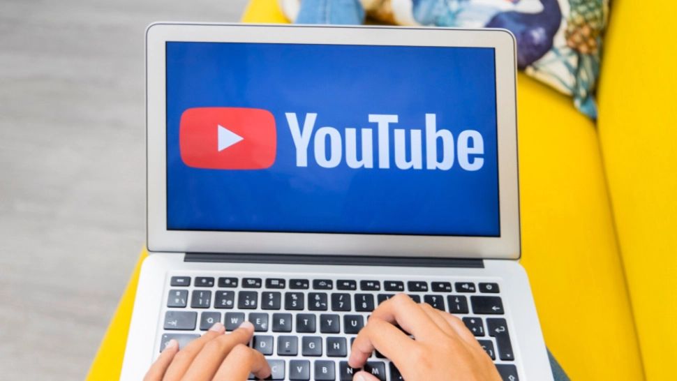 A câștigat un milion de dolari cu un videoclip banal pe YouTube