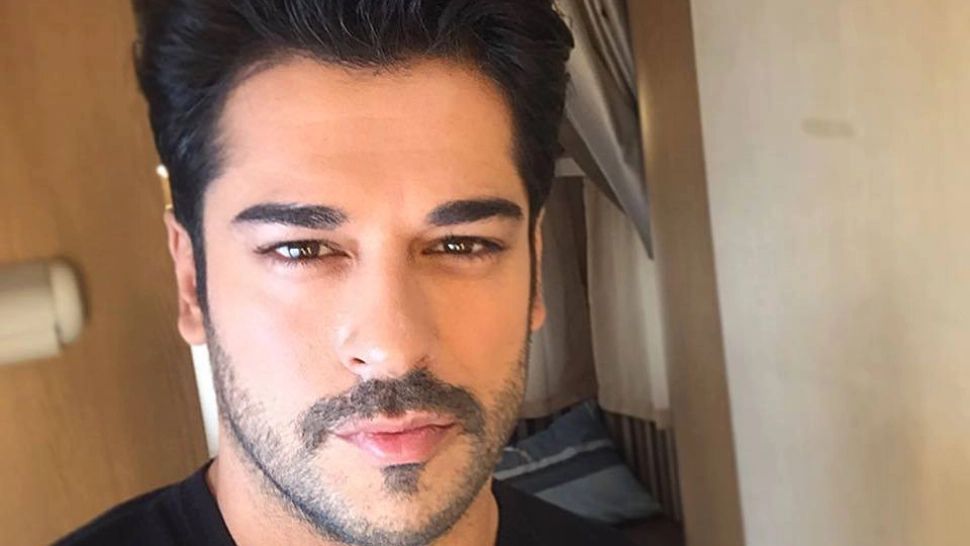 Suma uriașă plătită pentru 15 minute alături de actorul turc - Burak Özçivit. Povestea care a devenit virală