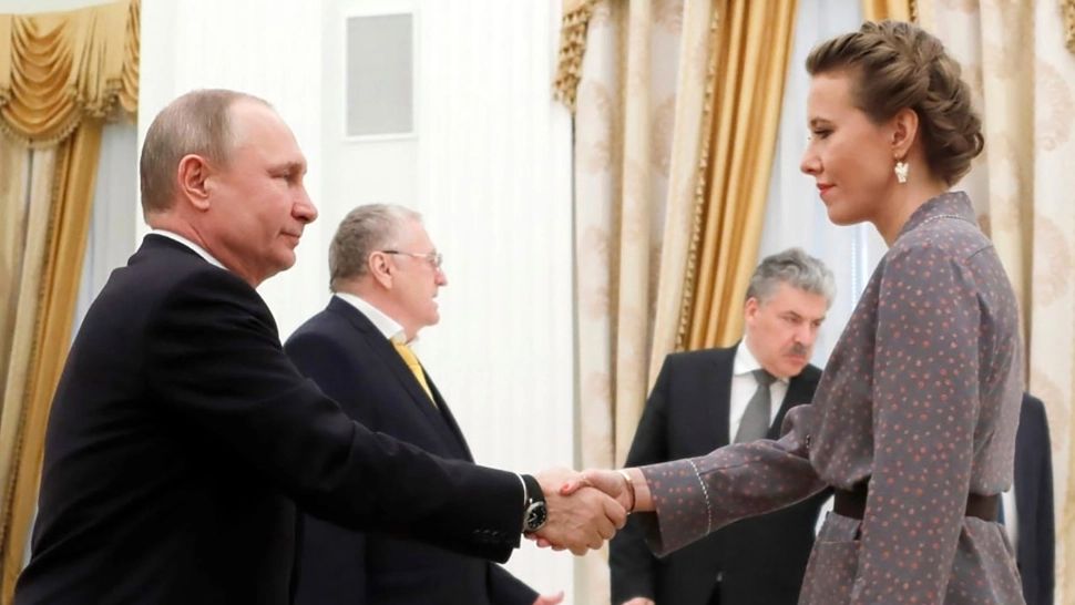 Vladimir Putin și fina sa, Ksenia Sobciak. Foto: Profimedia