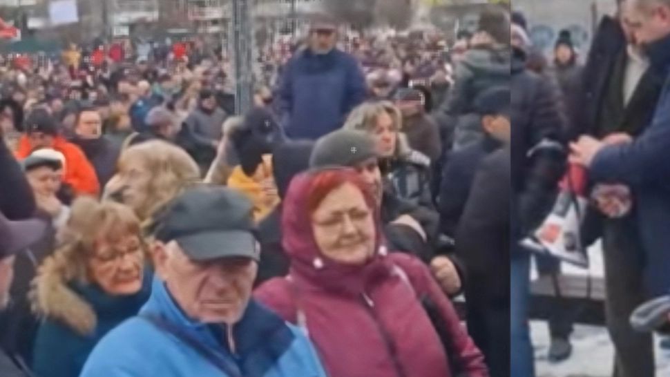 Oamenii au ieșit în stradă, în Harghita.