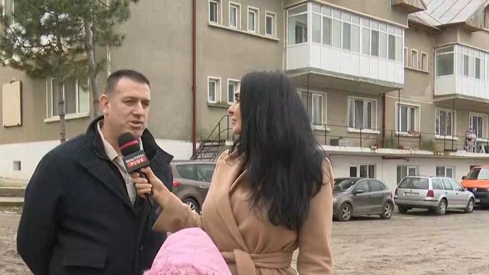 Alexandra Păcuraru, în mijlocul oamenilor care simt că votul și speranțele le-au fost furate - VIDEO