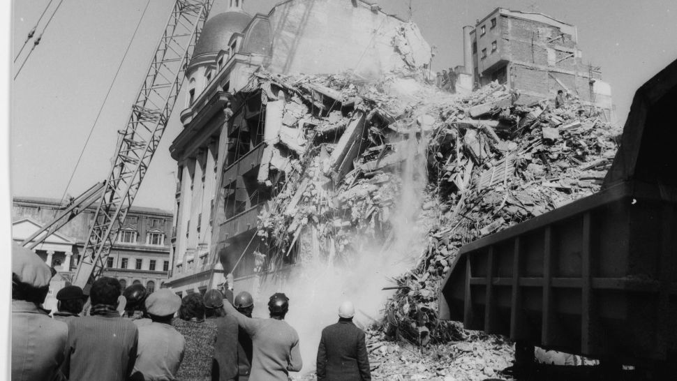 Blocul artiștilor, simbol al tragediei din 4 martie 1977: clădirea care a îngropat o parte din cultura României