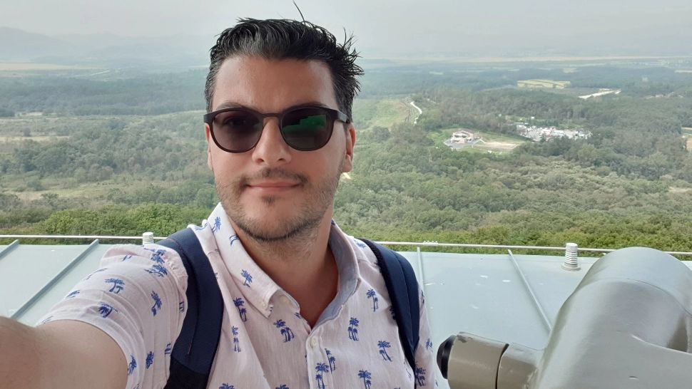 Răzvan Pascu, consultant în turism, despre soarta oamenilor blocați în Dubai, dar și în alte destinații: „Statul qatarez acoperă costurile suplimentare de cazare pentru turiștii blocați”