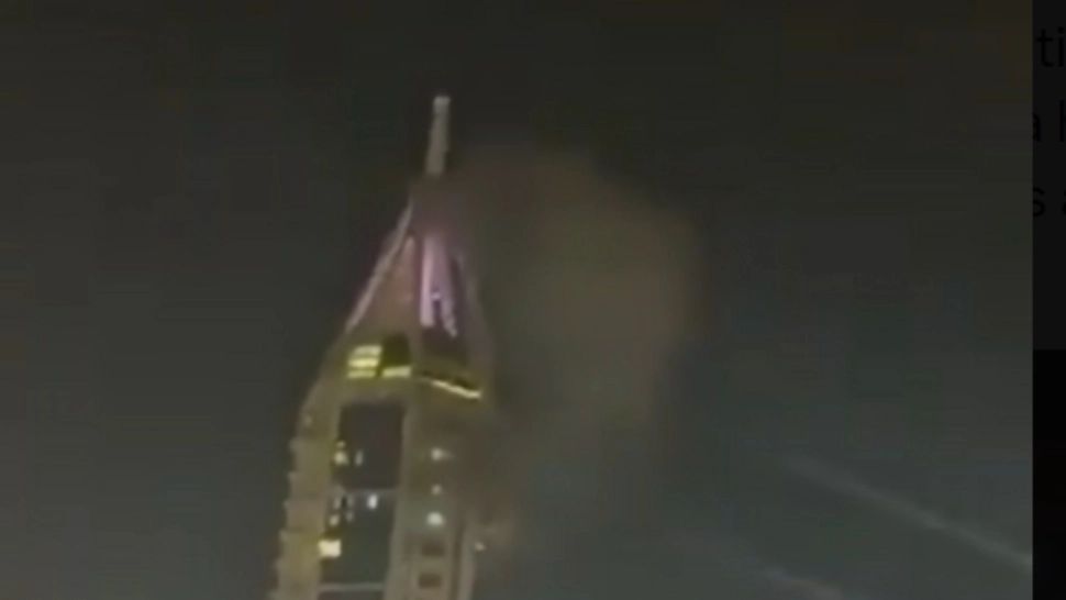Resturile unei drone au lovit un zârgie-nori din Dubai Marina!