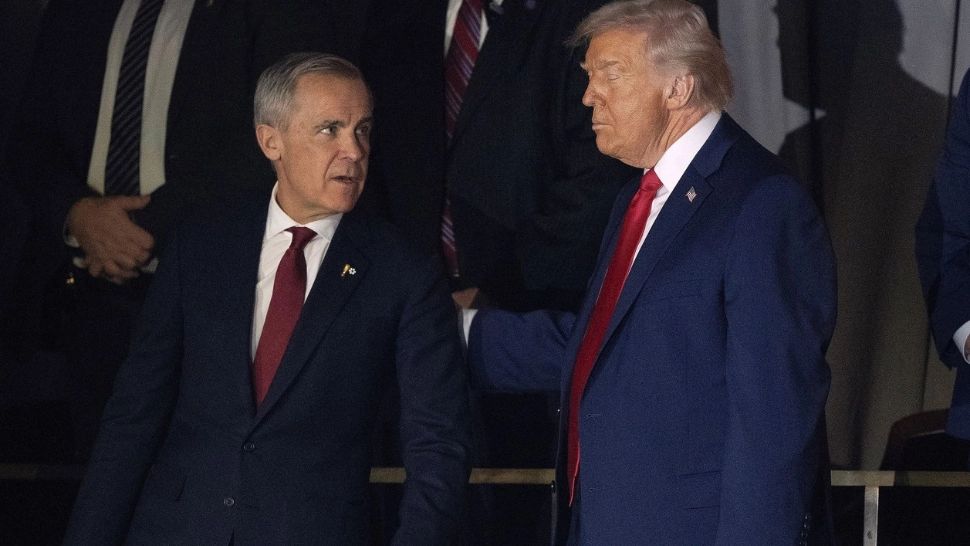 Donald Trump cu Mark Carney. Foto: Profimedia