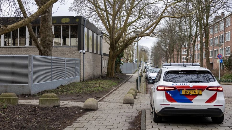 Explozie la o școală evreiască din Amsterdam: autoritățile vorbesc despre un atac deliberat