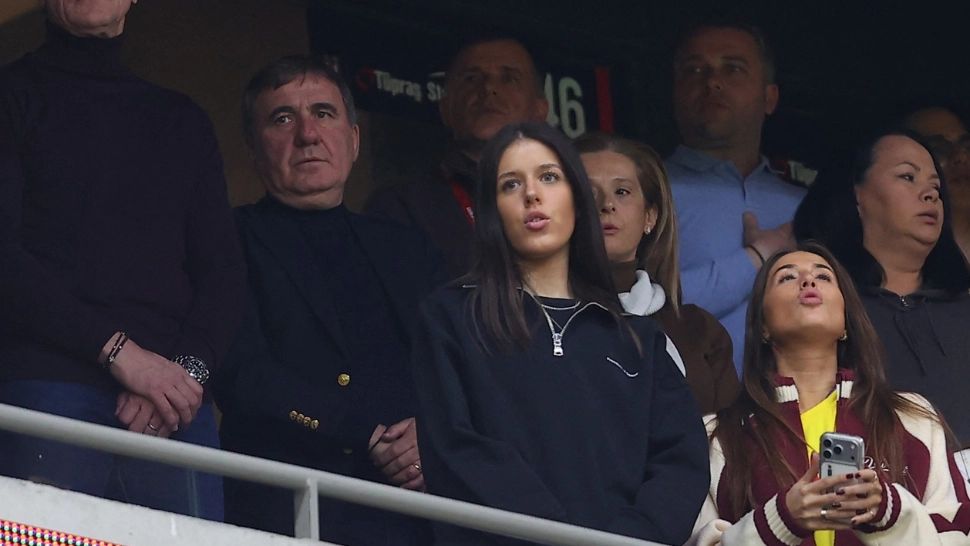 Gică Hagi, în tribunele meciului cu Turcia. Foto: Profimedia