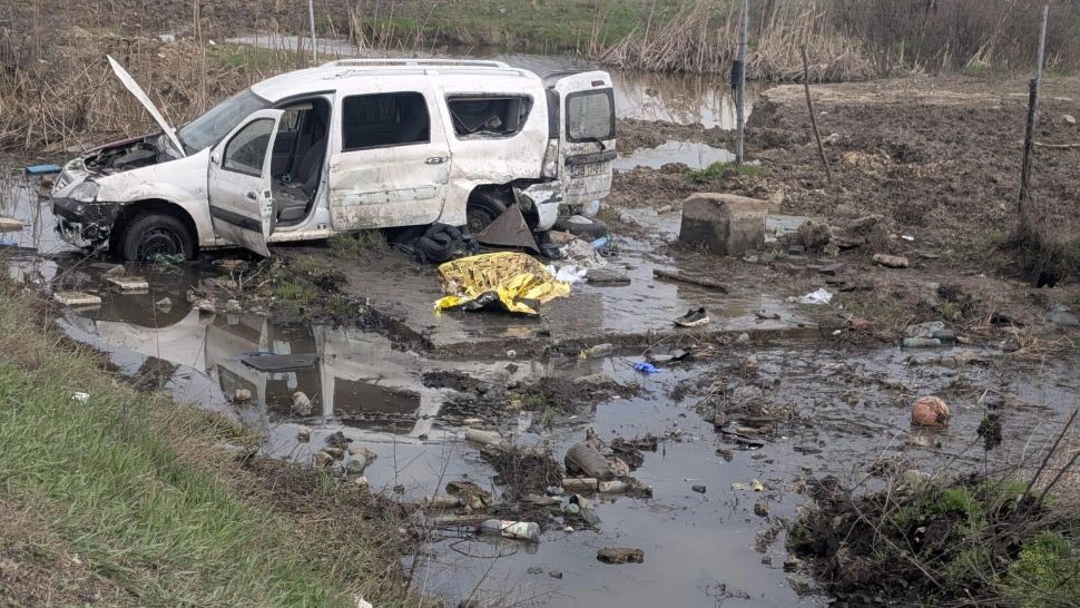 Accident grav pe A2, în zona Cernica: 6 victime în urma impactului. O tânără de 20 de ani a murit