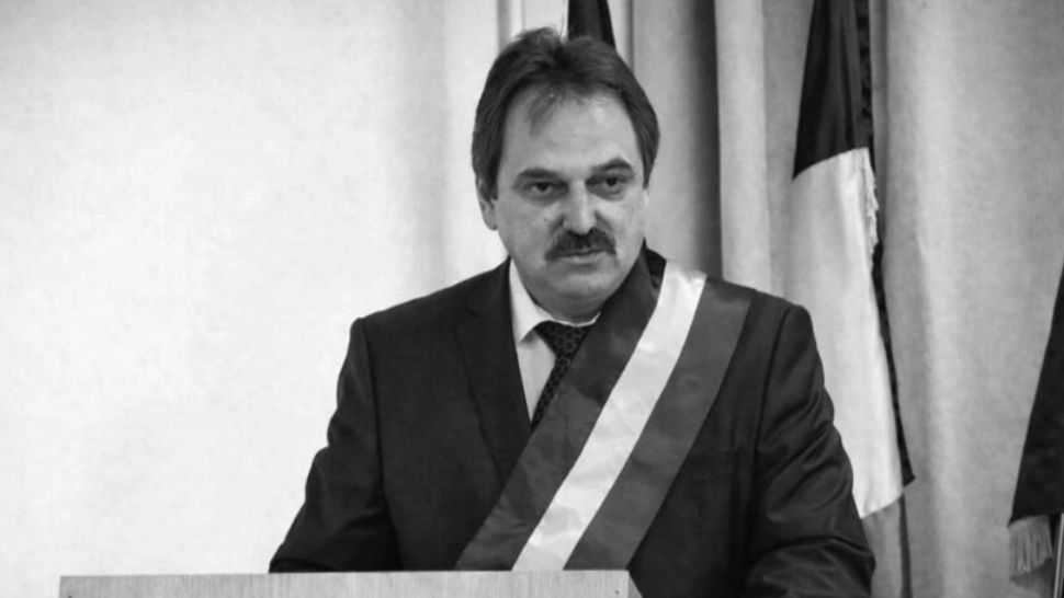 Primarul comunei Stolniceni-Prăjescu, Costel Hugianu.