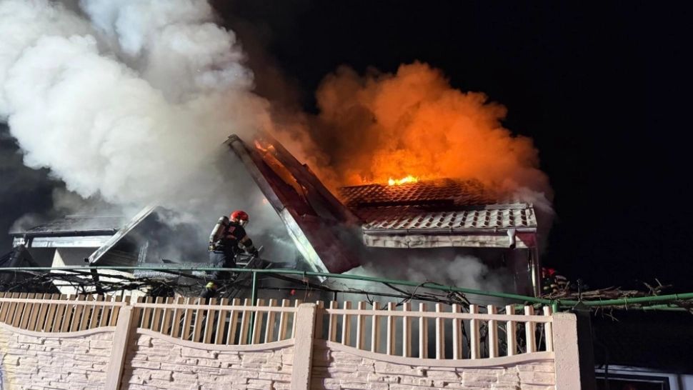 Incendiu Bacău. Sursa foto: Ziaruldebacau.ro.