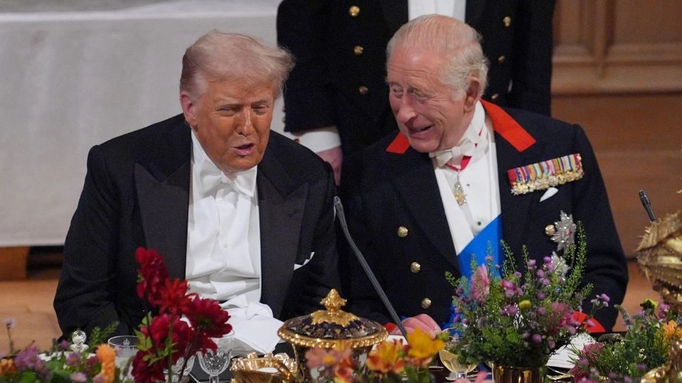 Regele Charles și Donald Trump/Profimedia 