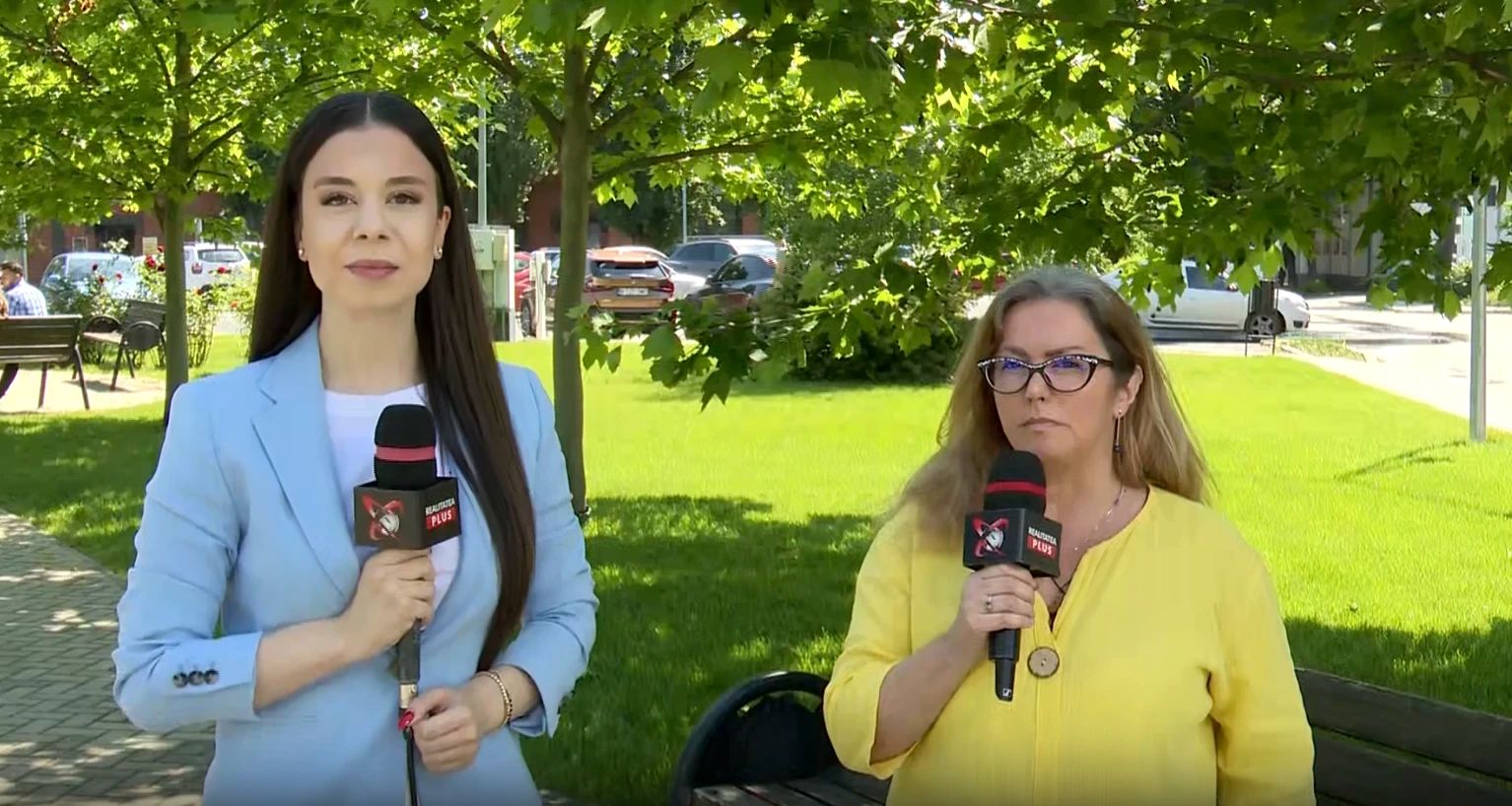 Allesia Păcuraru și Mădălina Afrăsinei