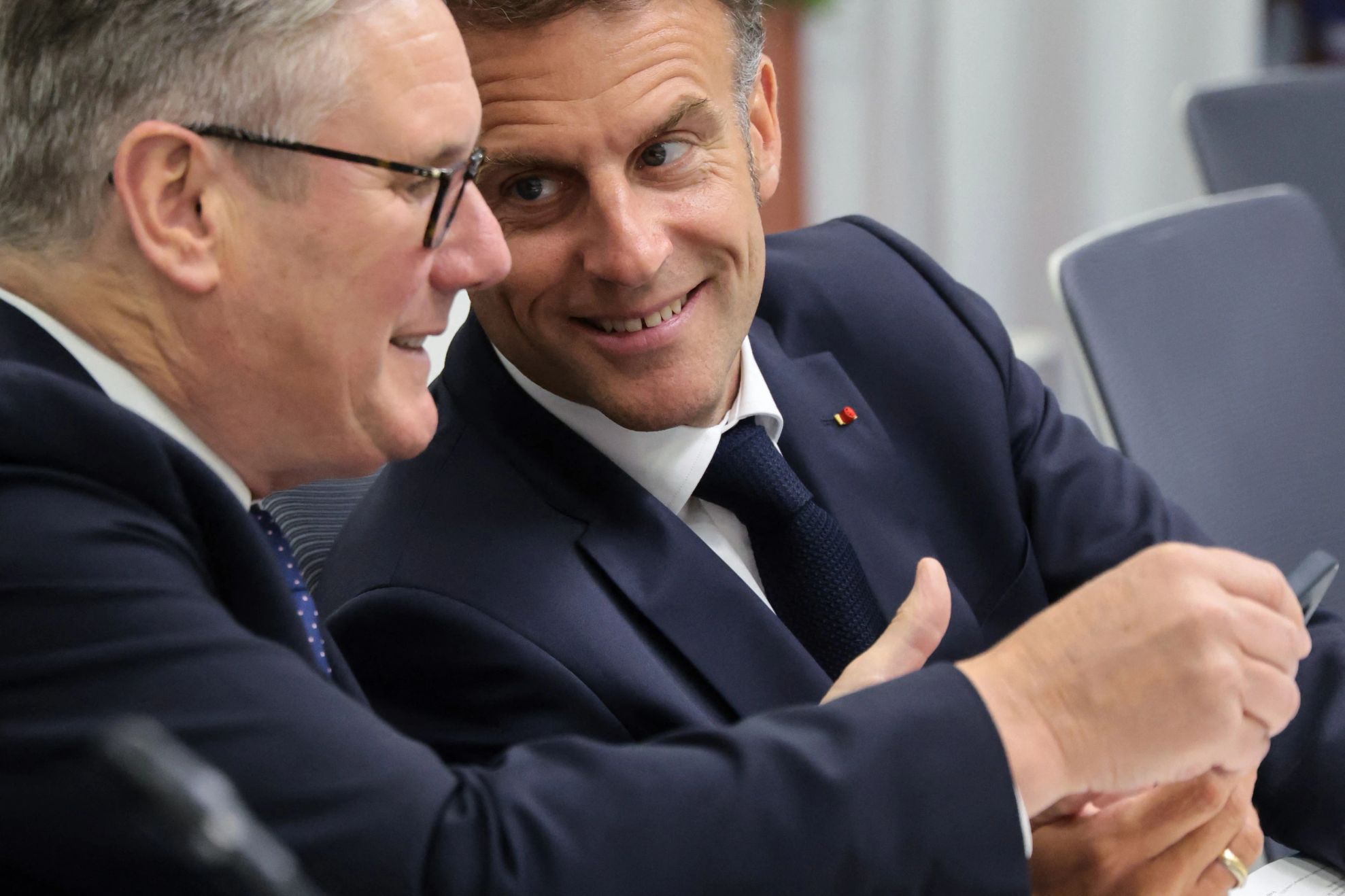 Emmanuel Macron  alături de Keir Starmer/ Profimedia 