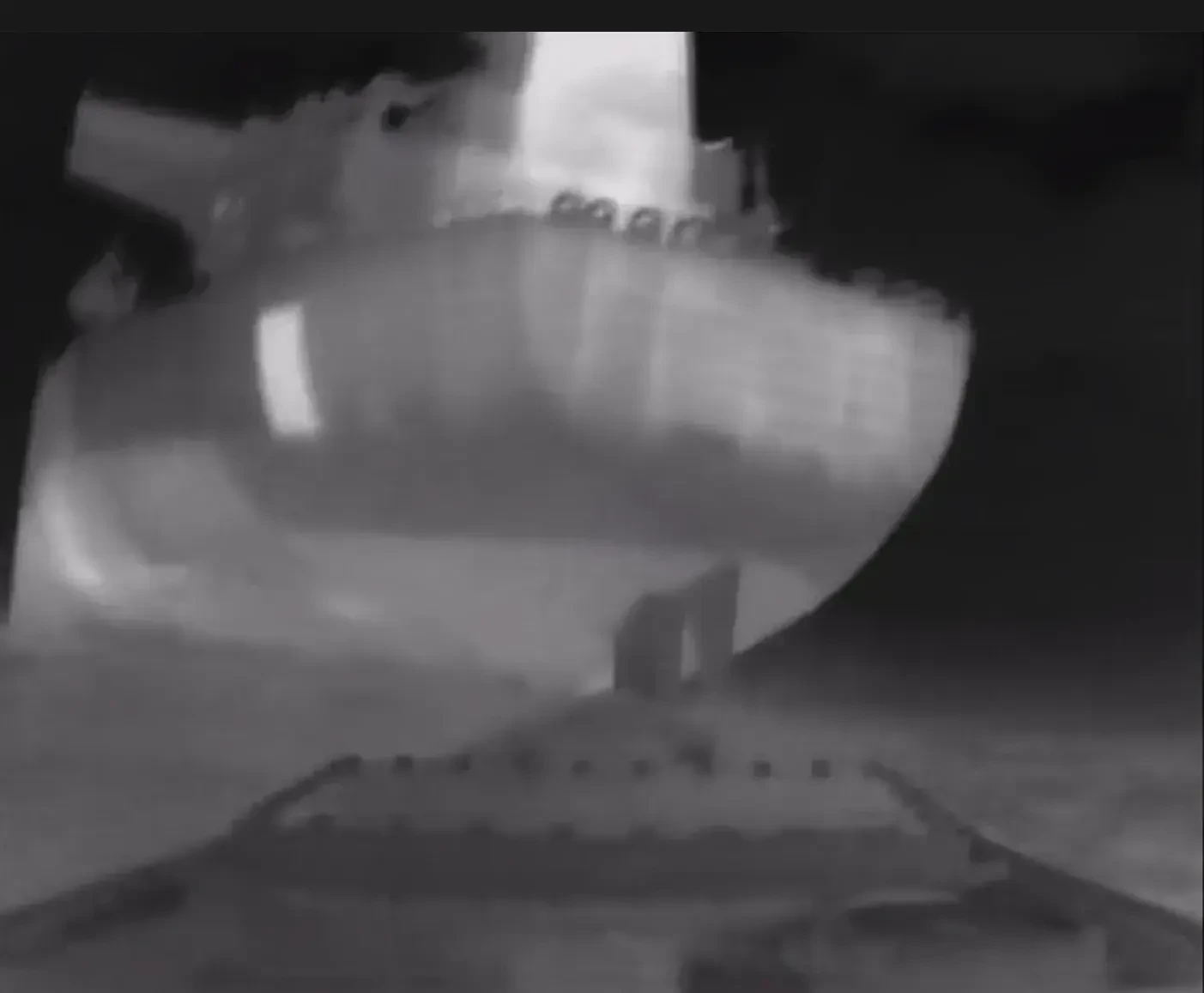 Navă rusească atacată în Marea Neagră