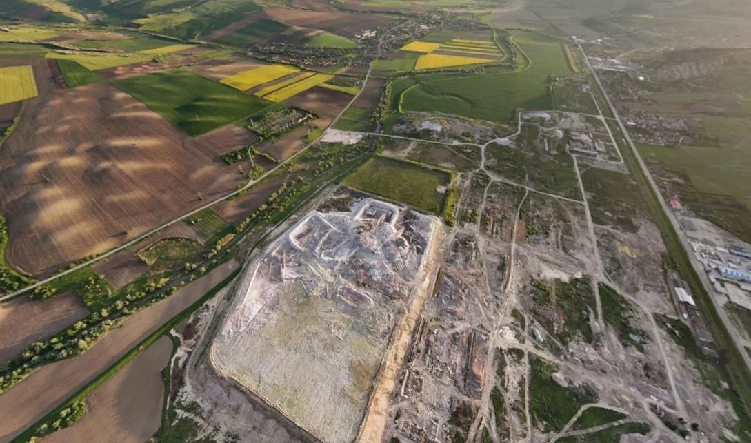 Ce s-a ales din singurul producător de carbid din țară. Foto: Google Maps