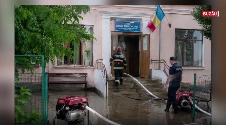 Inundații