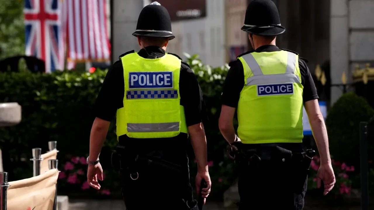 Polițiști Marea Britanie
