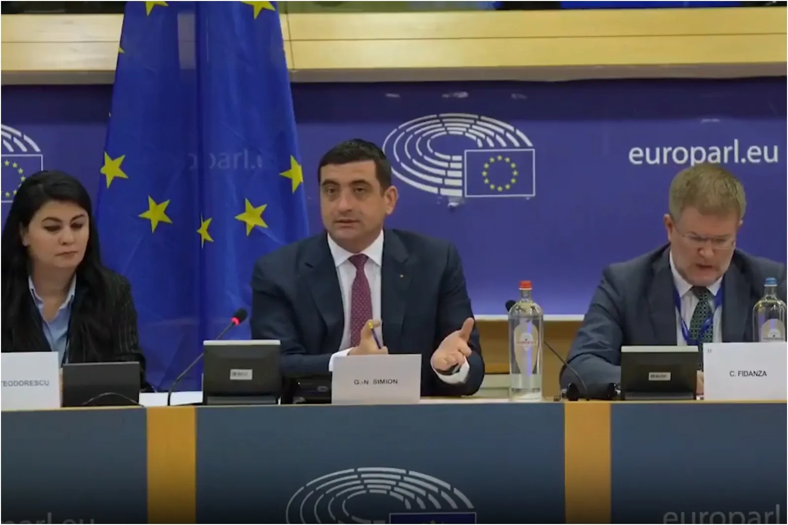 George Simion susține că România este o ”republică bananieră” în Uniunea Europeană